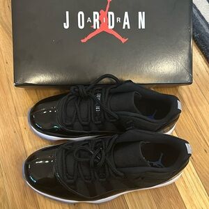 Nike Air Jordan 11 Low Retro Space Jam